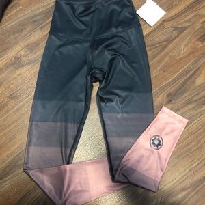 Ombré Beyond Yoga leggings